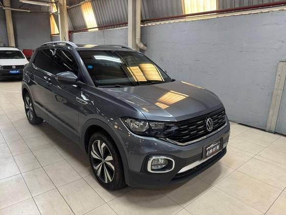 VOLKSWAGEN T-CROSS 1.0 200 TSI TOTAL FLEX AUTOMÁTICO VOLKSWAGEN T-CROSS 1.0 200 TSI TOTAL FLEX AUTOMÁTICO